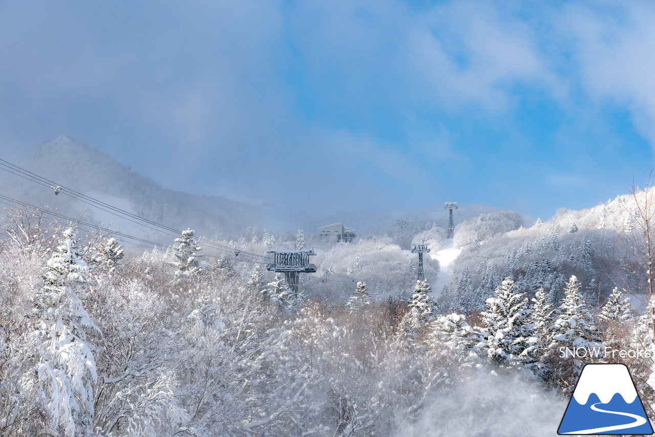 富良野スキー場｜たっぷりの『bonchi powder』が降り積ったゲレンデ…。富良野の雪は、ちょっとレベルが違います♪